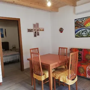 Casa Tommy , Olbia Italia
